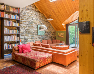 Frosted Forest – Shanti Room